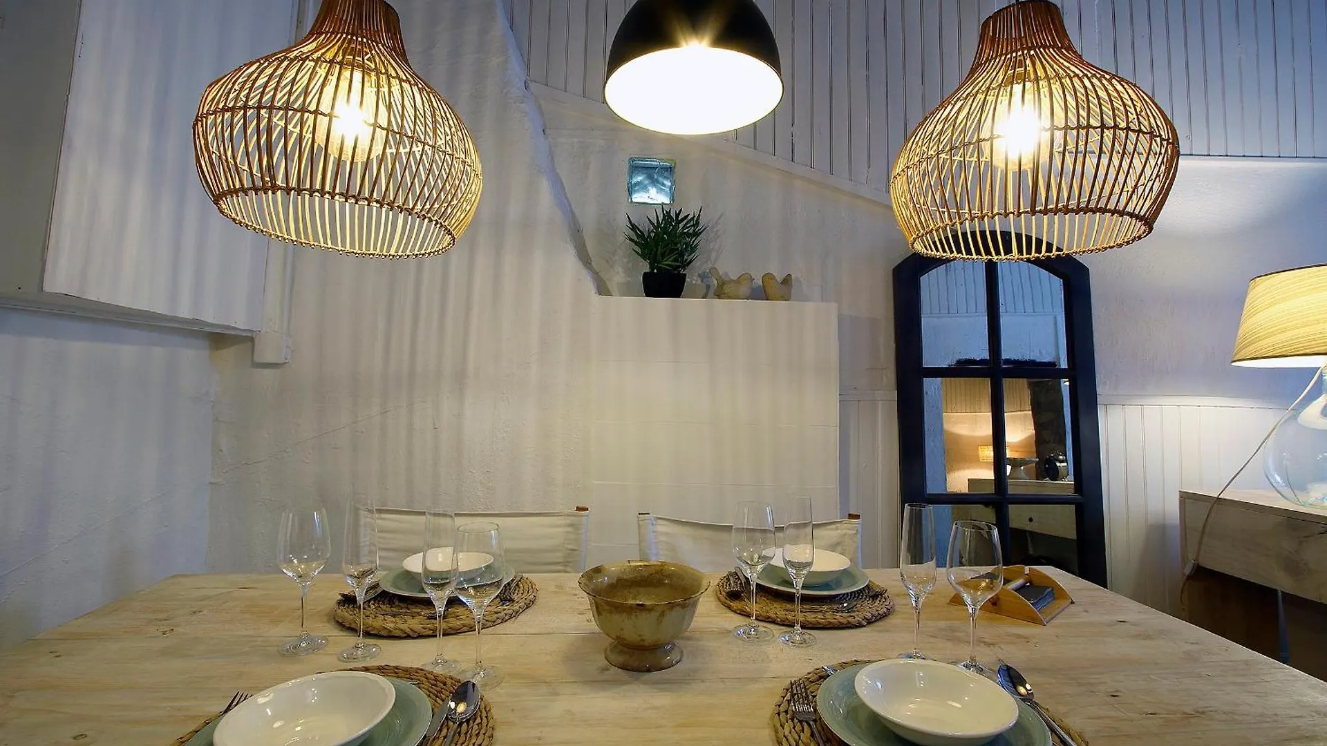 Casa Con Encanto En El Bosque Y A 10 Min De Girona Celrá Tatil Evi
