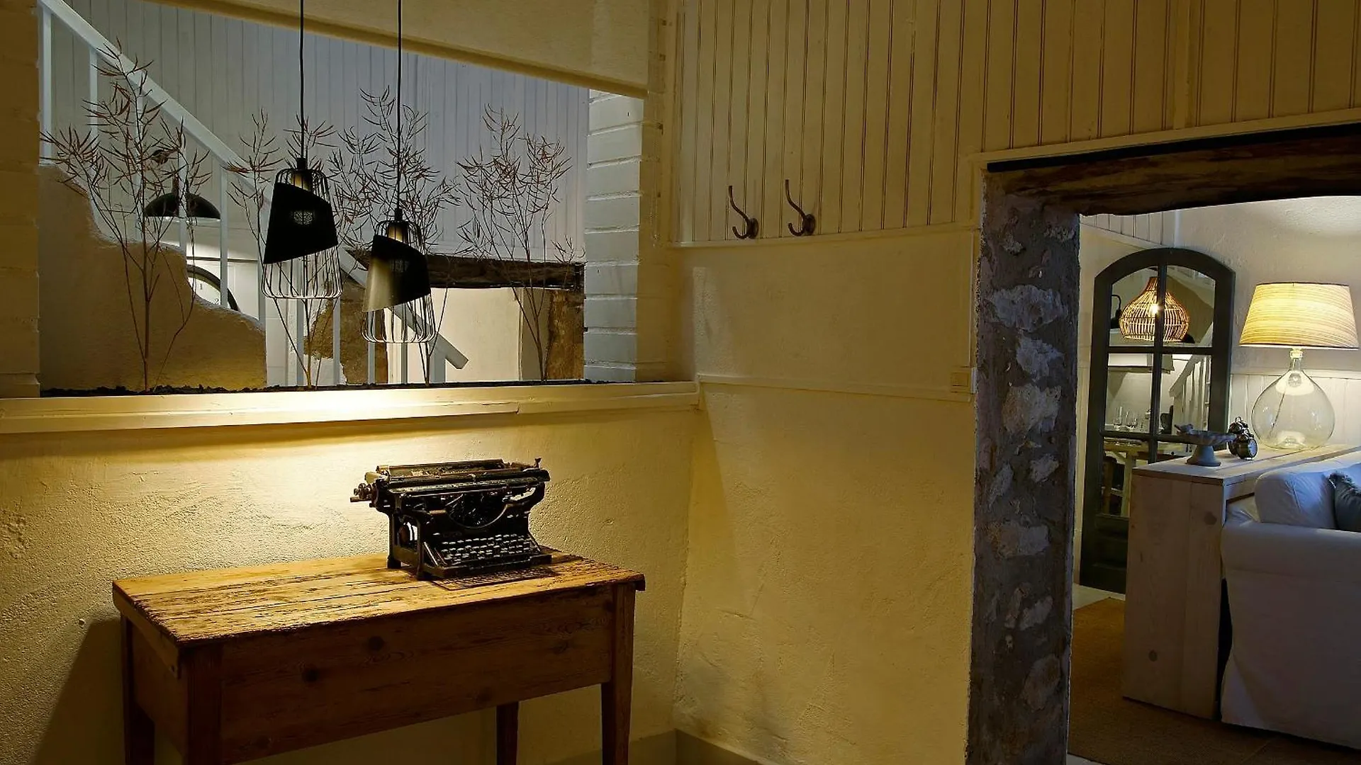 Casa Con Encanto En El Bosque Y A 10 Min De Girona Celrá 0*,  İspanya